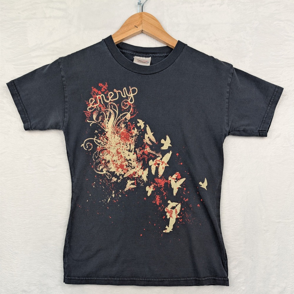 VTG Hanes T-Shirt Women's XXS Faded Black Emery Band Graphic Emo Baby Tee Y2K
